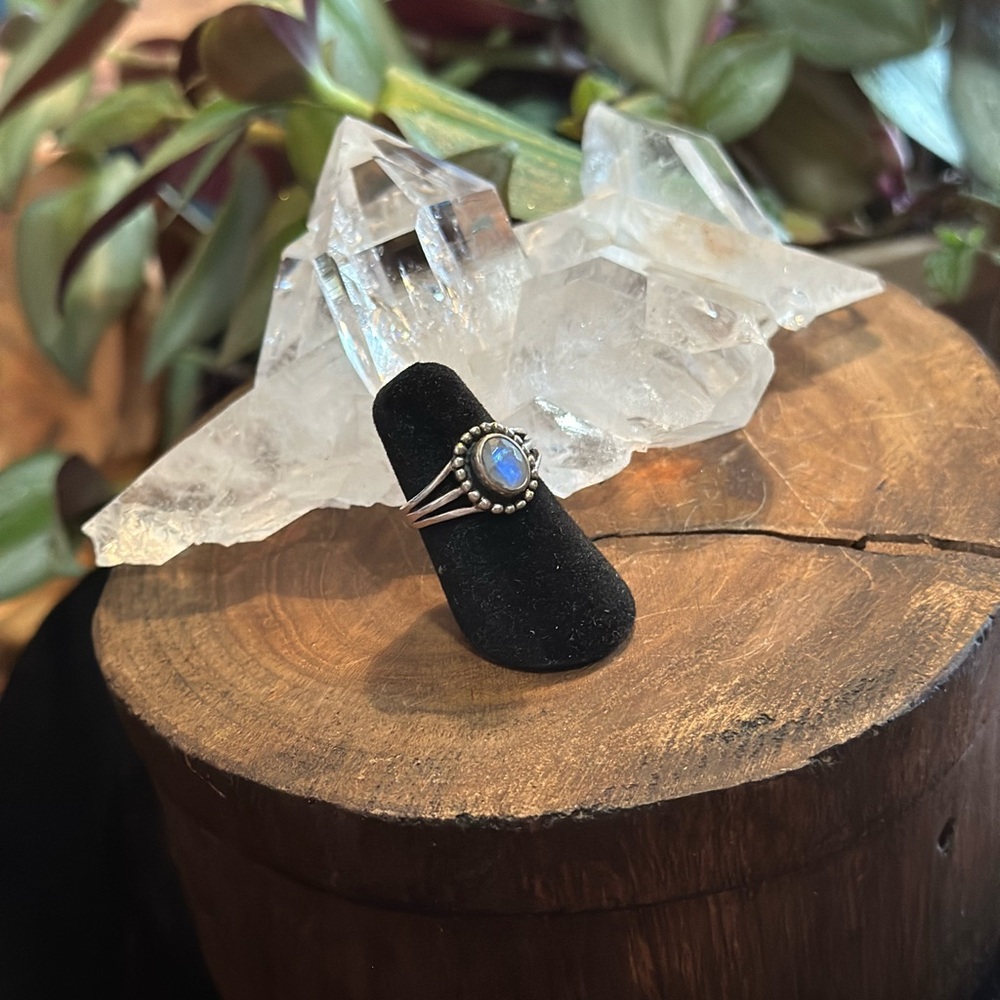 Moonstone ring - Picture 6 of 7